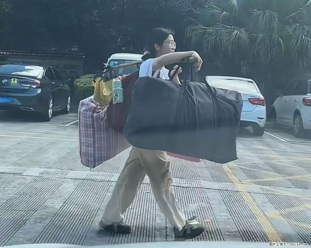 全网追的“扁担女孩”，找了一份暑假工，时薪12元 - 聊城生活资讯 - 聊城28生活网 lc.28life.net